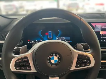 X6 xDrive 40d M SPORT/LED/AHK/PANO-DA/H&K