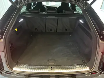 RSQ8 TFSI qu. tiptr. AHZV+AIR+B&O+RS AGA+MATRX