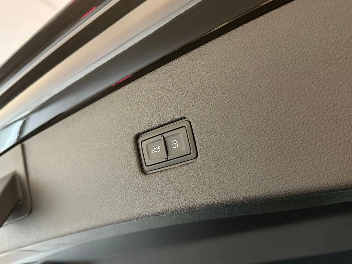 RSQ8 TFSI qu. tiptr. AHZV+AIR+B&O+RS AGA+MATRX