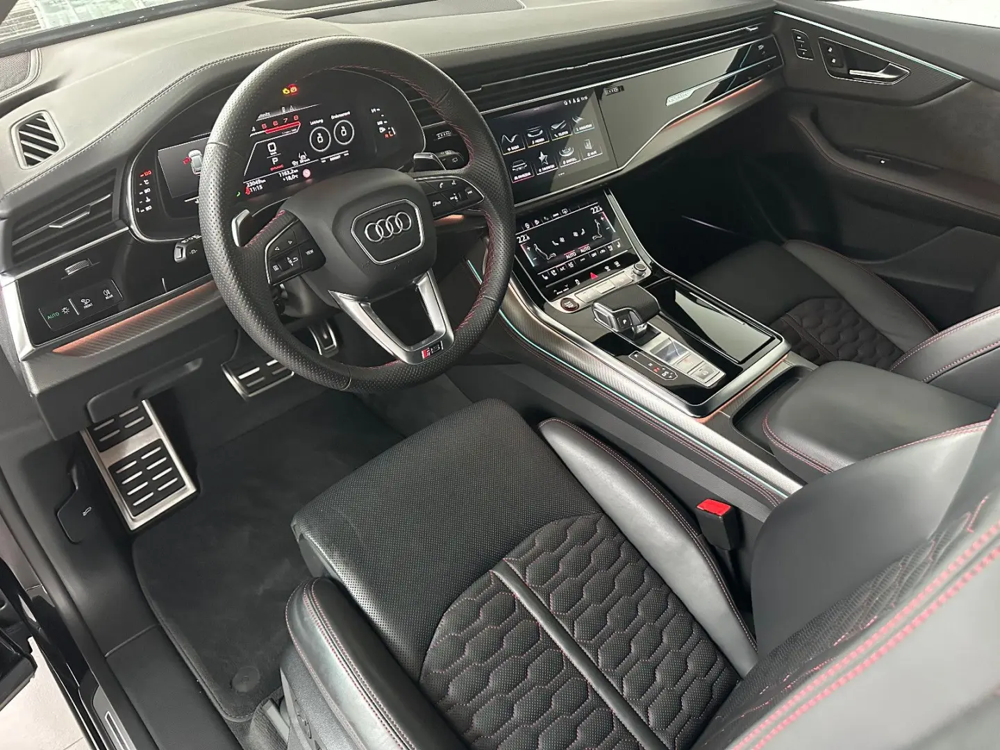 RSQ8 TFSI qu. tiptr. AHZV+AIR+B&O+RS AGA+MATRX