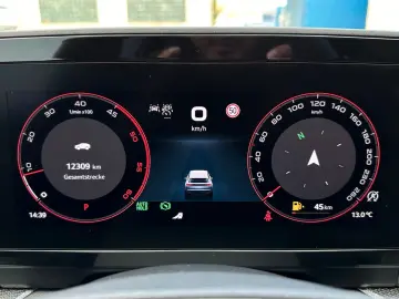 Skoda Kodiaq193PS 4x4 Sportline STHZ PADACH Matrix LM20