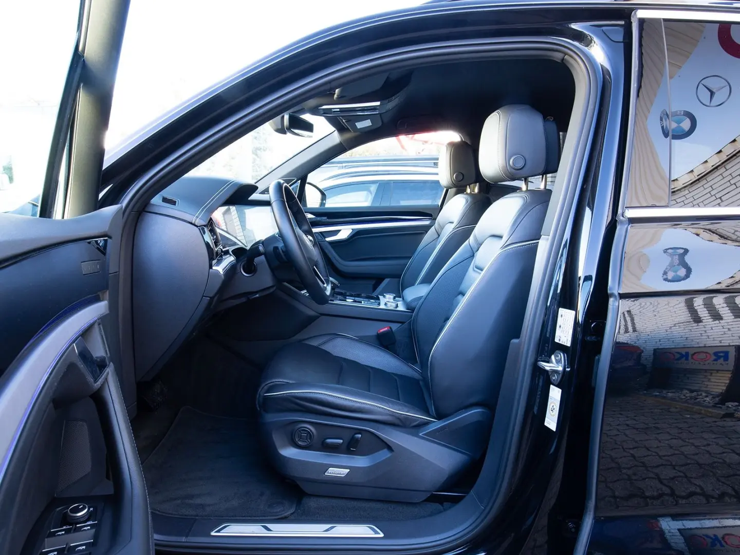 Touareg Elegance HuD Matrix 360°StandHz.AIR Memo