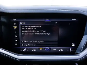 Touareg Elegance HuD Matrix 360°StandHz.AIR Memo