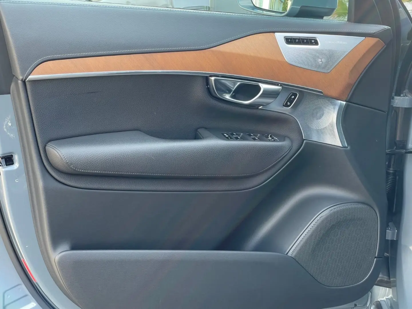 XC90 T8 Inscription EDITION Pano HUD Bowers TOP!
