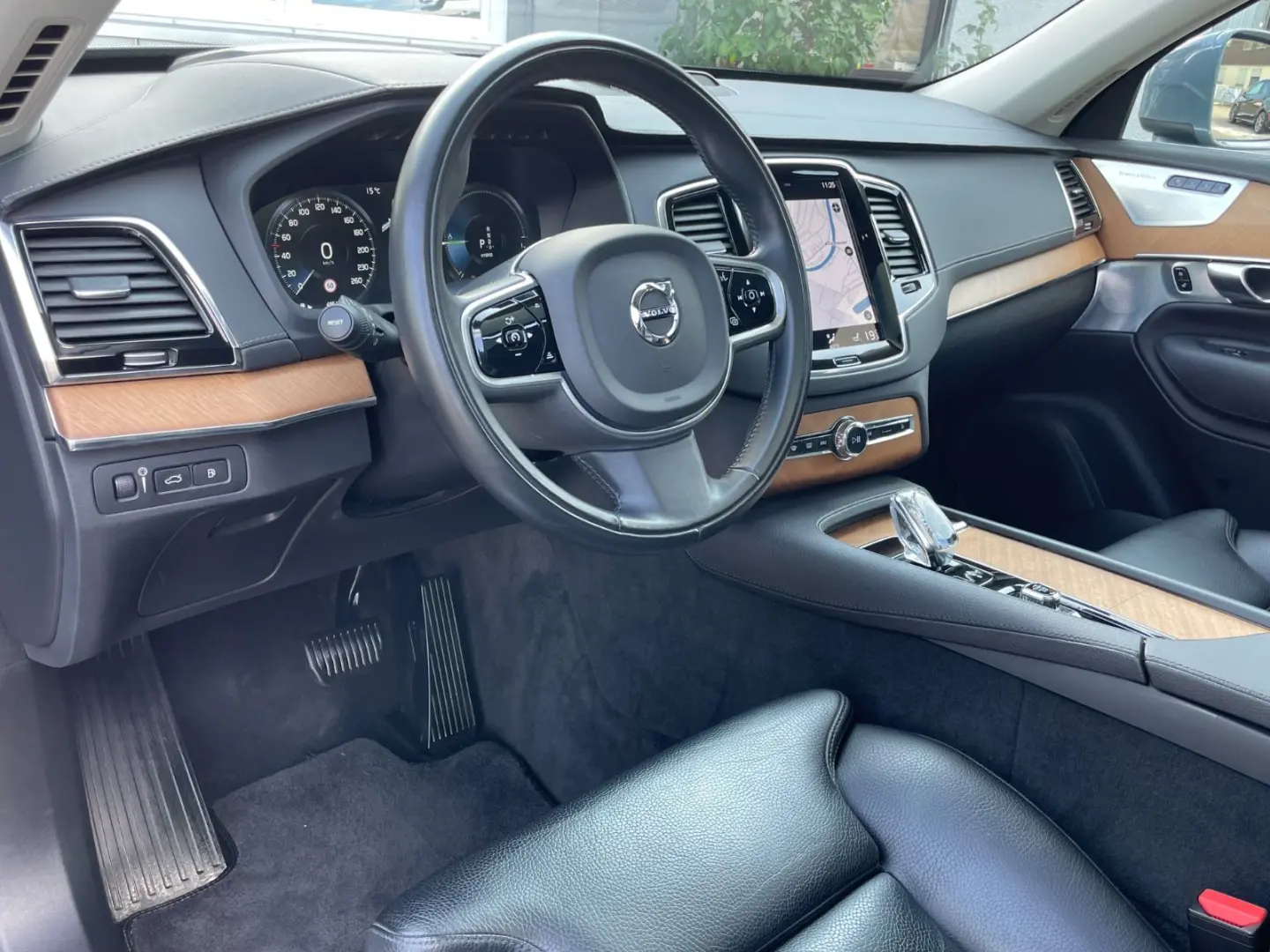 XC90 T8 Inscription EDITION Pano HUD Bowers TOP!