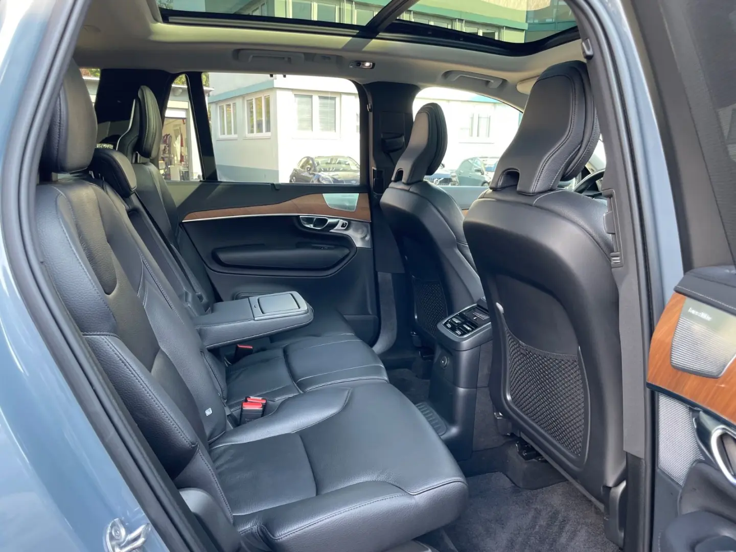 XC90 T8 Inscription EDITION Pano HUD Bowers TOP!