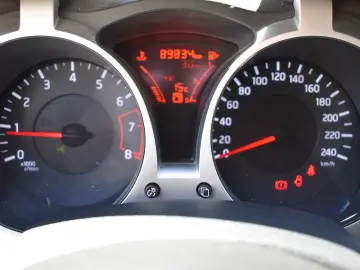 Nissan Juke 1.6 Visia Plus