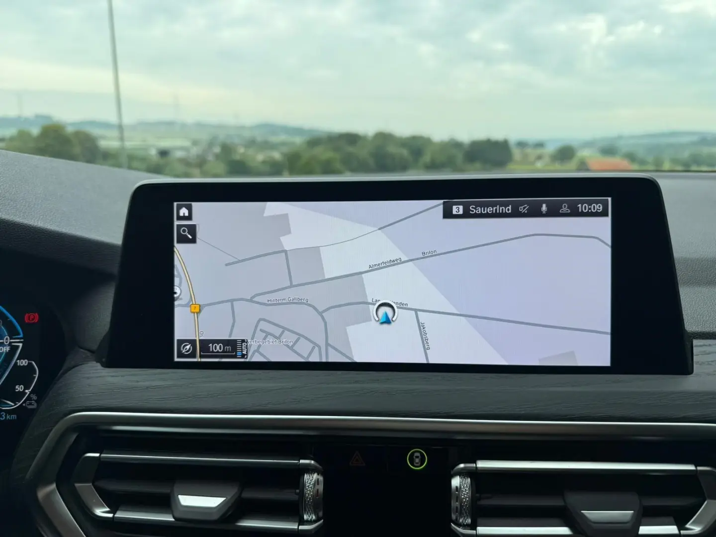 X3 xDrive30e Sport eSitze 97% Akku HeadUp Laser 