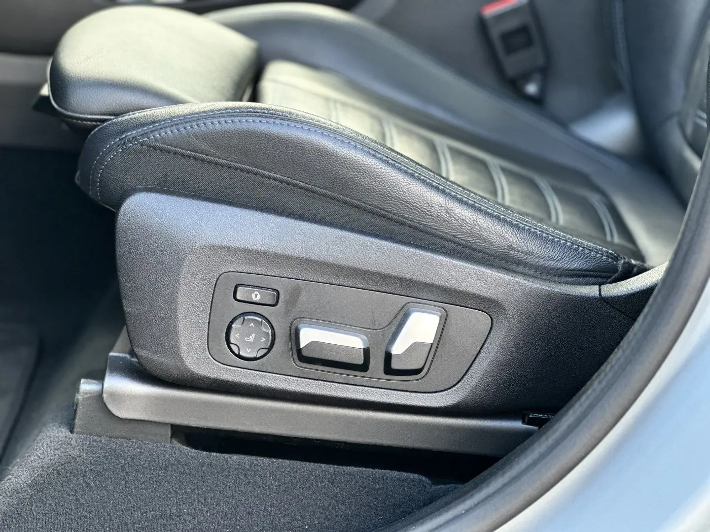 X3 xDrive30e M Sportpaket Head-Up HiFi DAB LED