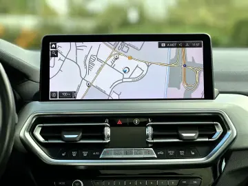 X3 xDrive30e M Sportpaket Head-Up HiFi DAB LED