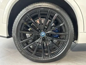 X5 xDrive45e M-Sport NAV+LASER+AHK+ACC+360°+22ZO
