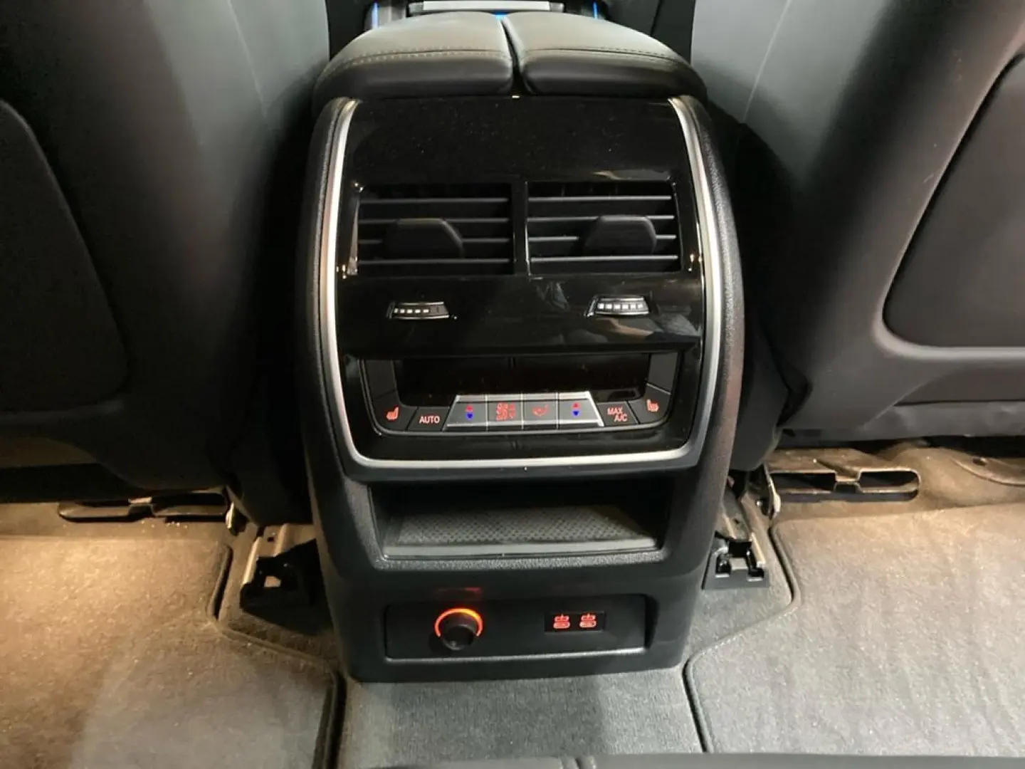 X5 xDrive50e M Sport Pro+AHK+Pano+Massage+ACC