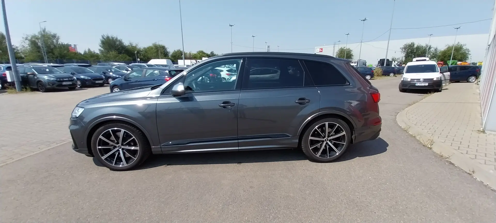 Audi SQ7