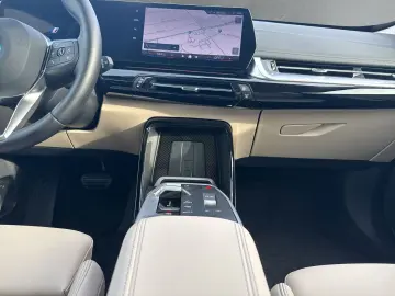 X1 xDrive30e xLine 18''LC PROF AHK HuD SPORTSITZ
