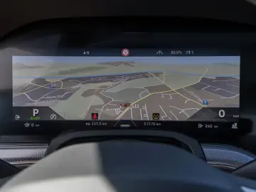 Touareg  R 3.0 TSI eHybrid 4Motion R LUFTFEDERUN