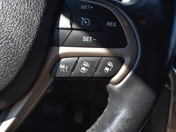 Jeep Grand Cherokee 3.0 TD AT Summit