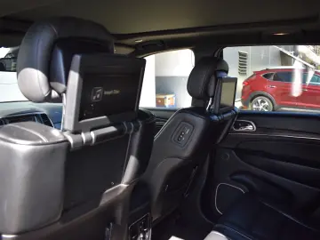 Jeep Grand Cherokee 3.0 TD AT Summit