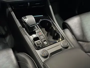 Touareg Elegance V6 eHybrid | IQ.LIGHT PANO 360°