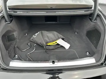 Audi A8 L 60 TFSIe quattro S-LINE**B&O*