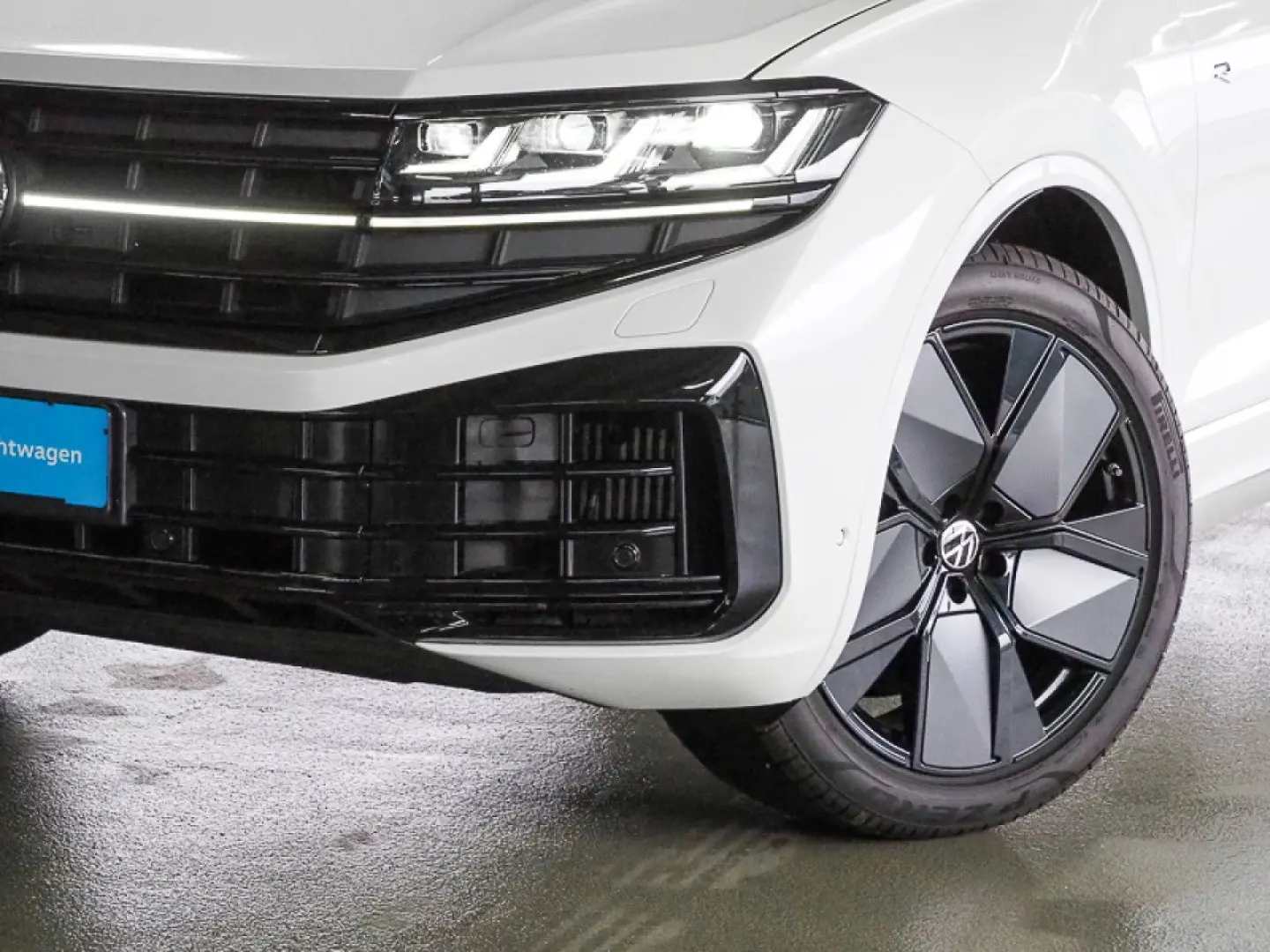 Touareg 3.0 V6 TSI DSG eHybrid 4Mot. R AHK