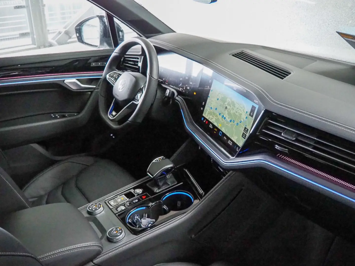 Touareg 3.0 V6 TSI DSG eHybrid 4Mot. R AHK