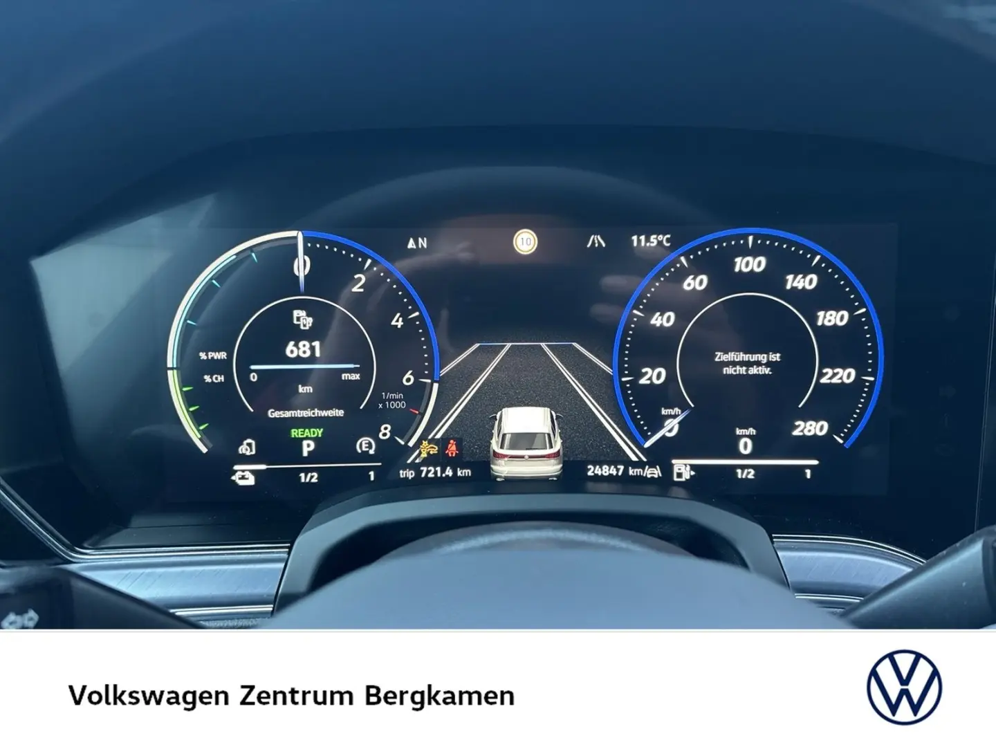 Touareg HYBRID R NEUESMODELL PANO AHK 360CAM 21Z