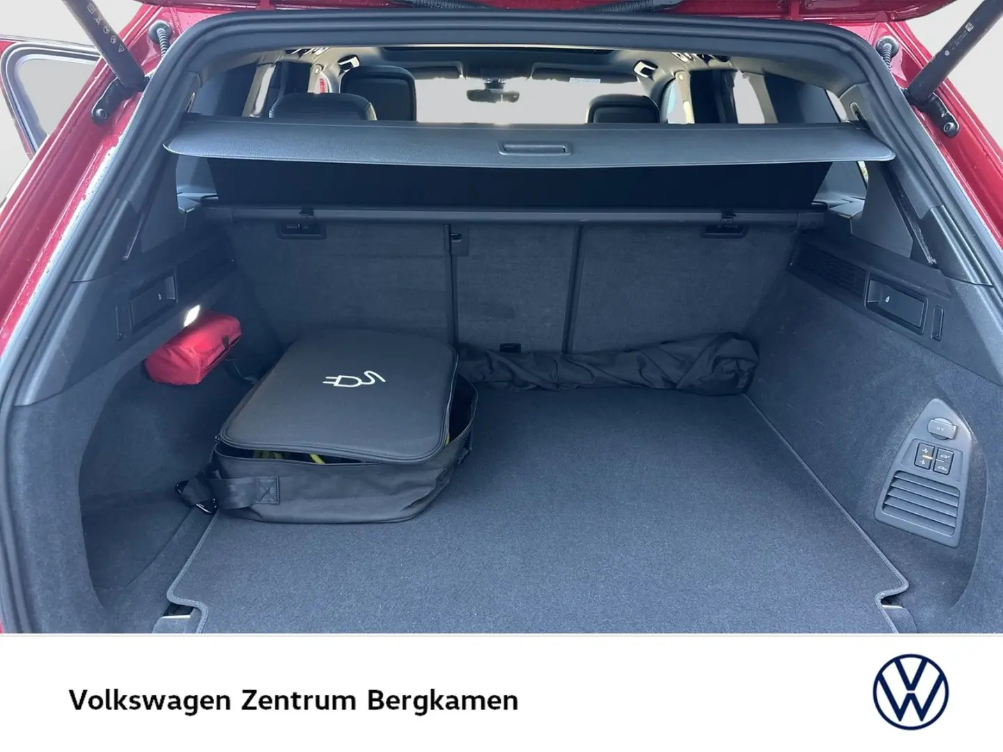 Touareg HYBRID R NEUESMODELL PANO AHK 360CAM 21Z