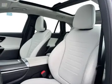 GLC 300 e AMG Line 4Matic DIGITAL LIGHT NAVI 20'