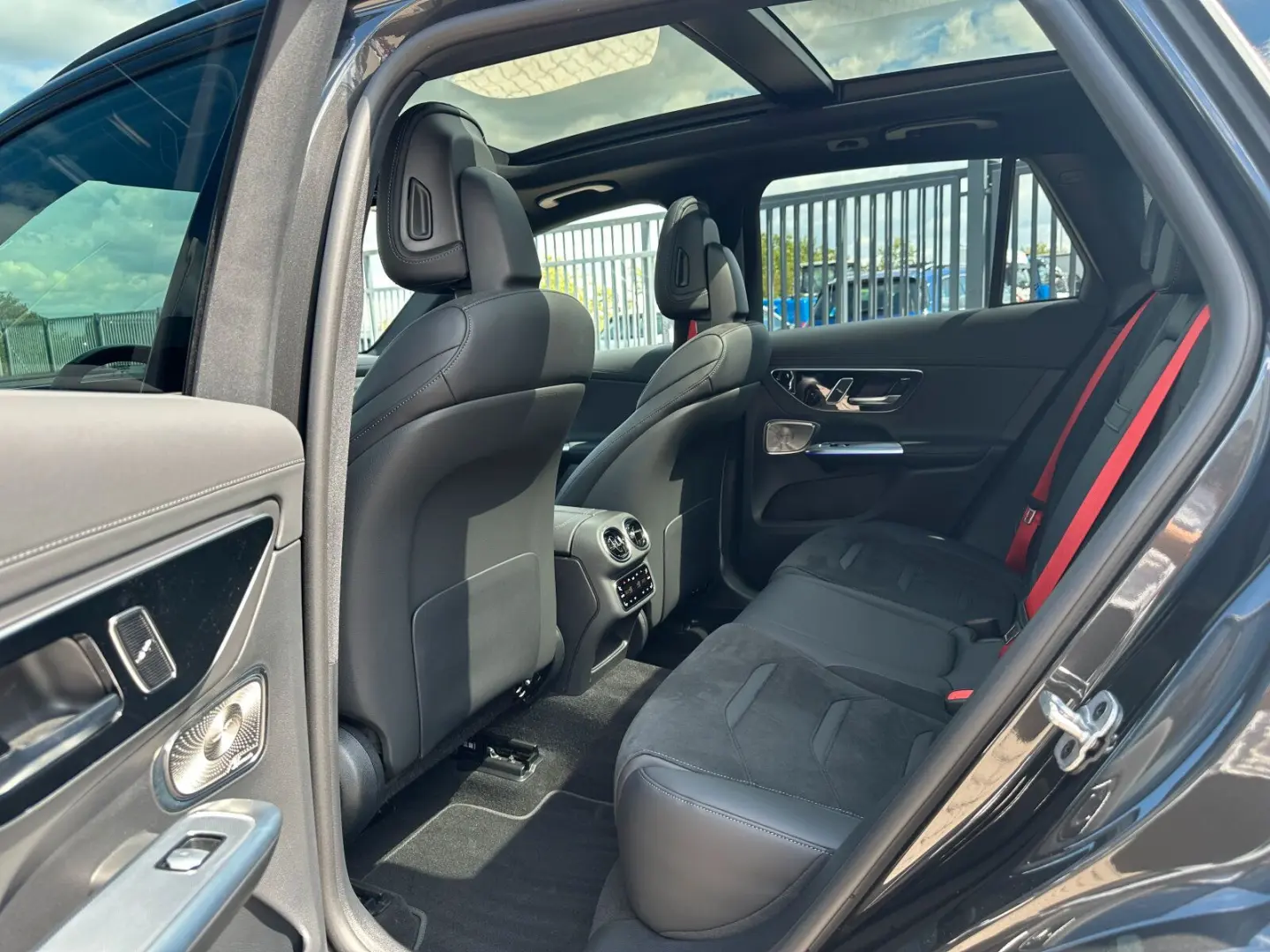 GLC 63 S E PERF. Headup+Keyl.+21