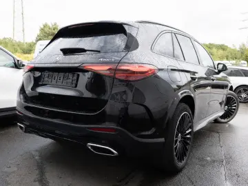 GLC 400 e 4M AMG-Sport/Pano/Burm/AHK/Night/Distr