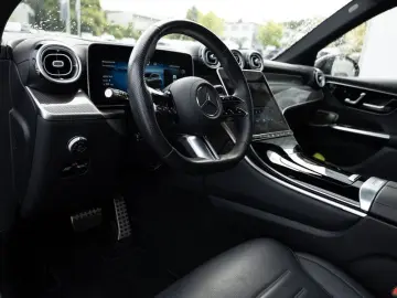 GLC 400 e 4M AMG-Sport/Pano/Burm/AHK/Night/Distr
