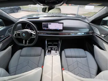 BMW 740d xDrive M Sport Pro Gran Lusso