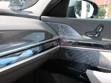 BMW 740d xDrive M Sport Pro Gran Lusso