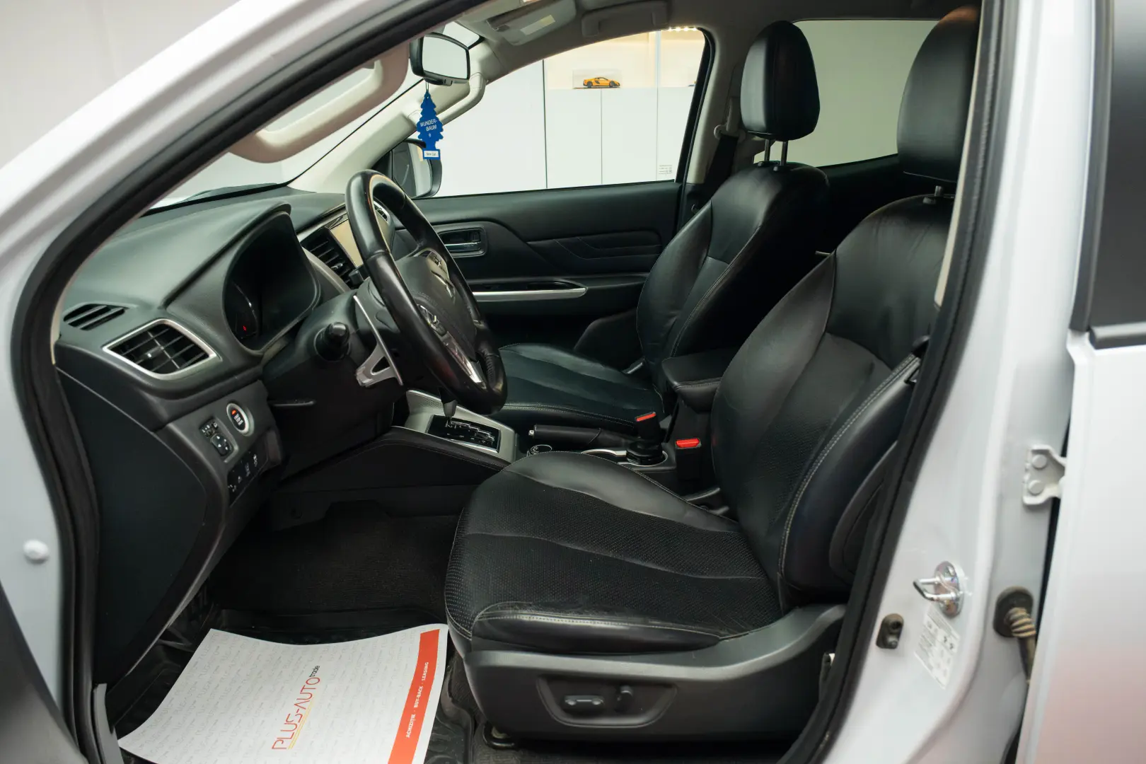 Mitsubishi L200 Double Cab 2.2 DI-D A/T Instyle