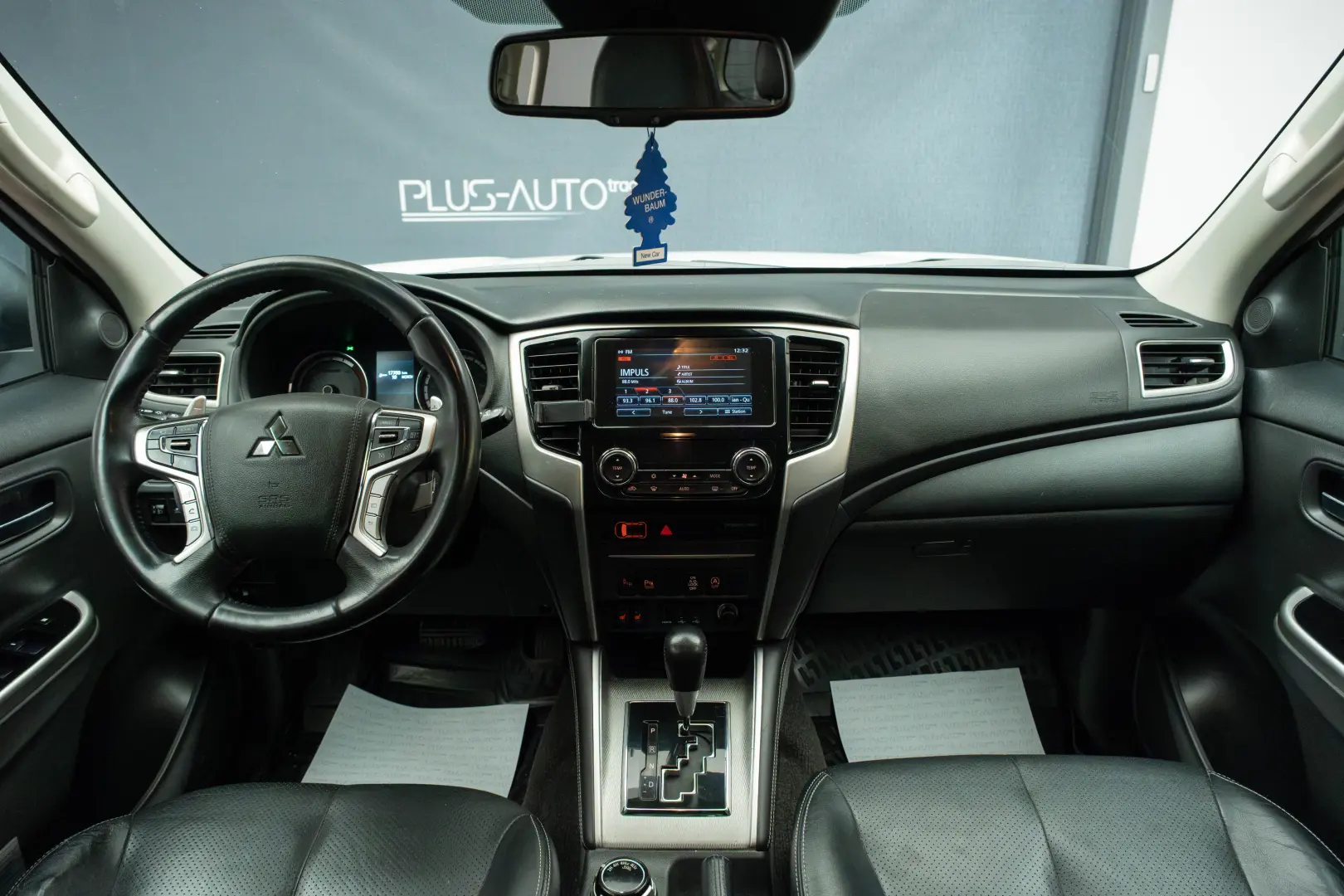Mitsubishi L200 Double Cab 2.2 DI-D A/T Instyle