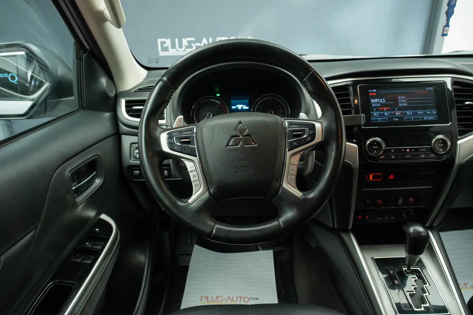 Mitsubishi L200 Double Cab 2.2 DI-D A/T Instyle