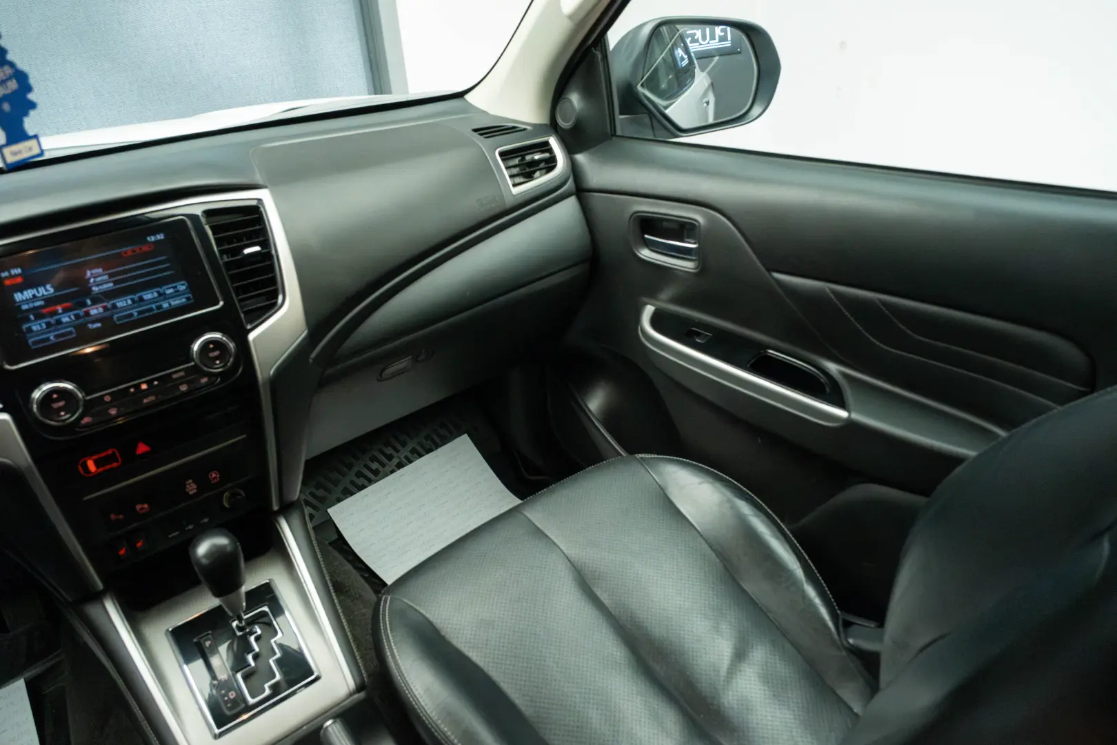 Mitsubishi L200 Double Cab 2.2 DI-D A/T Instyle