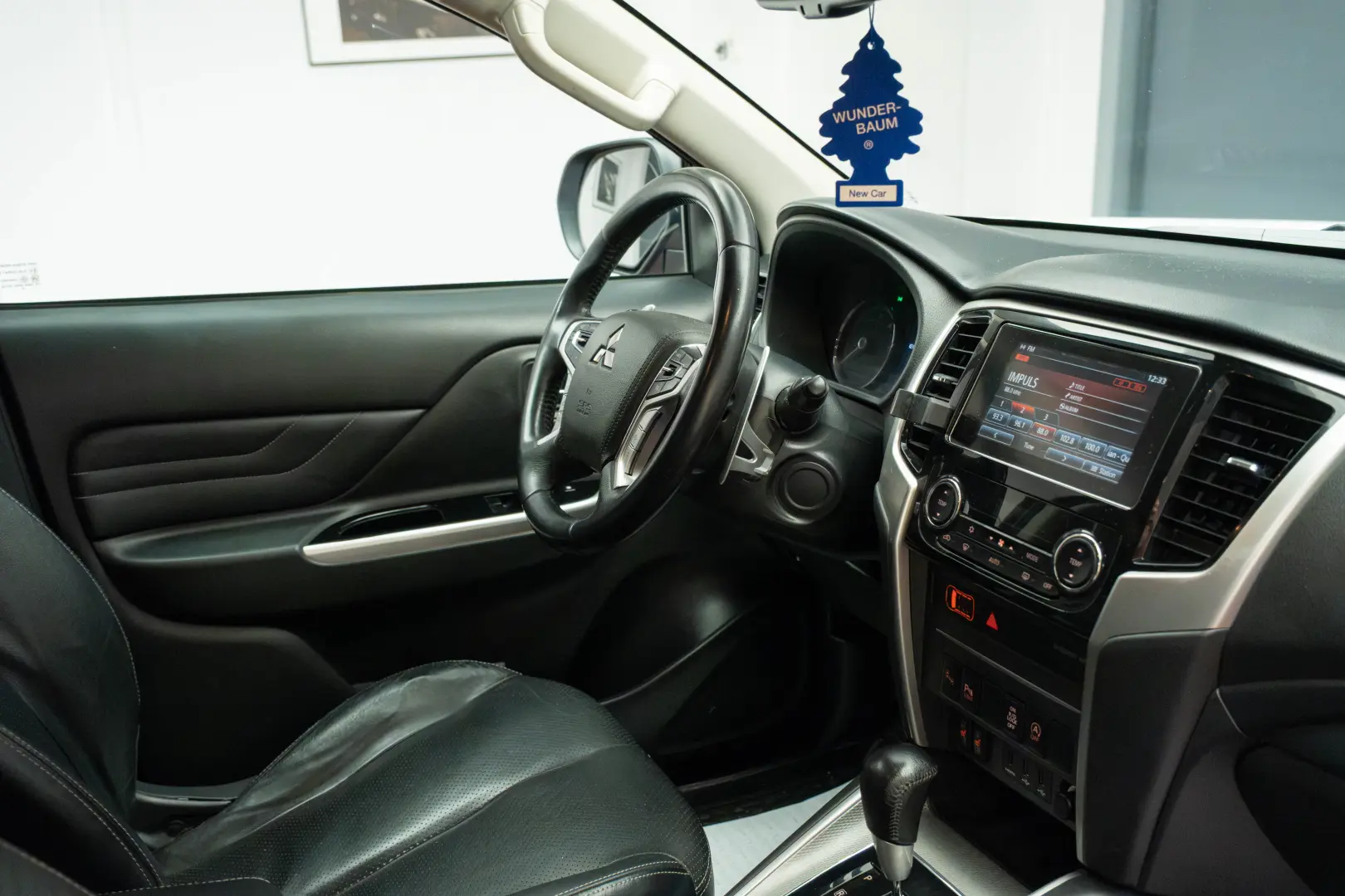 Mitsubishi L200 Double Cab 2.2 DI-D A/T Instyle