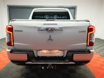 Mitsubishi L200 Double Cab 2.2 DI-D A/T Instyle