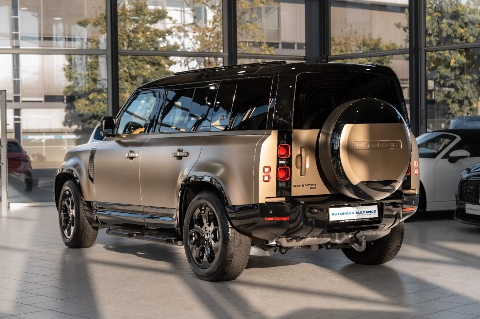 Defender 110 X-Dynamic HSE*MERIDIAN*HUD*14-WEGE*
