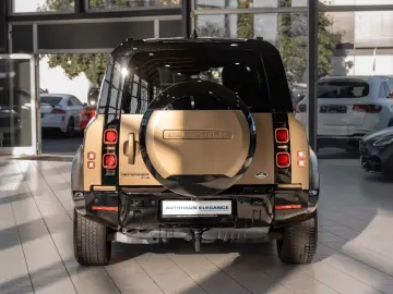 Defender 110 X-Dynamic HSE*MERIDIAN*HUD*14-WEGE*