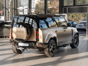 Defender 110 X-Dynamic HSE*MERIDIAN*HUD*14-WEGE*