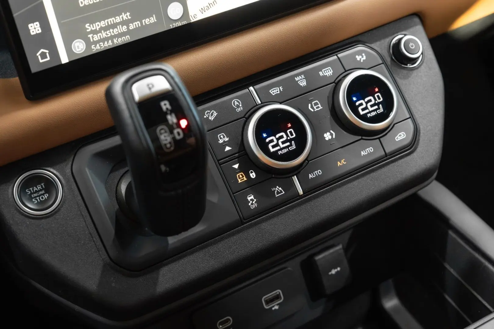 Defender 110 X-Dynamic HSE*MERIDIAN*HUD*14-WEGE*