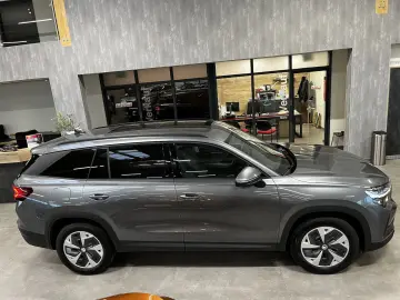 Skoda Kodiaq TDI 4x4 Selection AHK ACC 5JG Matrix Pano