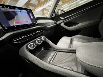 Skoda Kodiaq TDI 4x4 Selection AHK ACC 5JG Matrix Pano
