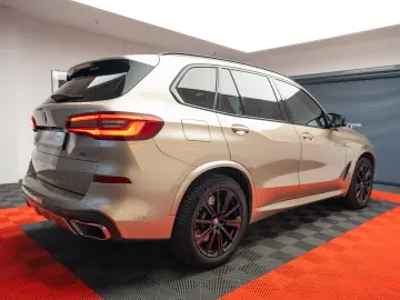 BMW X5 xDrive 40i