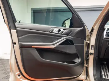 BMW X5 xDrive 40i