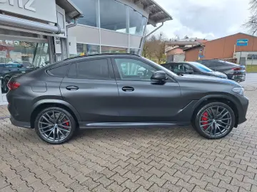 X6 M50 i Black Vermilion