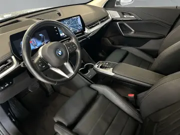 iX1 xDrive30 X-Line PANO ACC AdapLED H&K HUD 19'