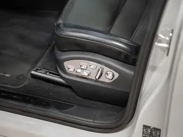 Macan GTS BOSE Panorama Surround View Panorama